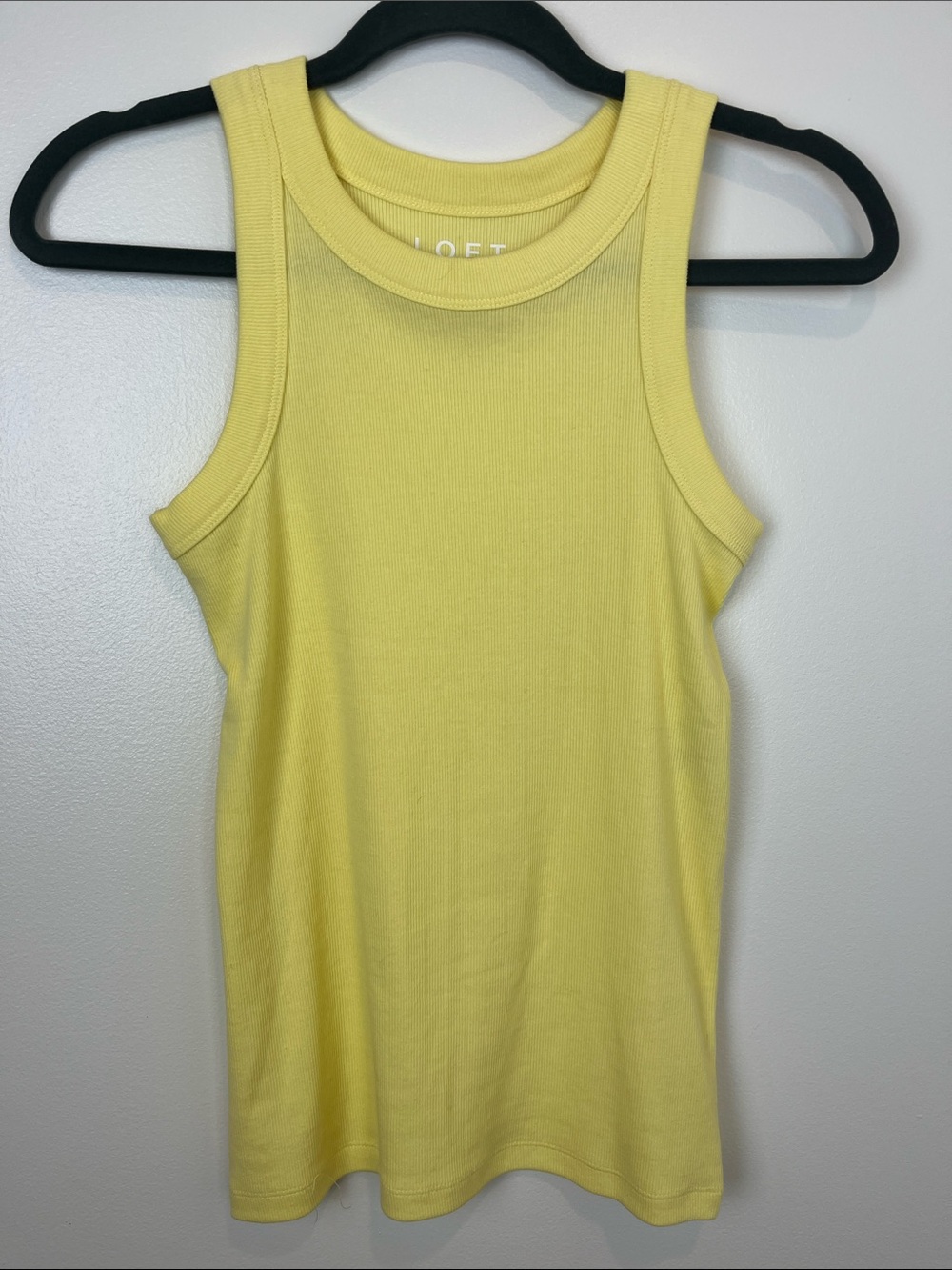 NWT LOFT women’s yellow ribbed tank. Size Small